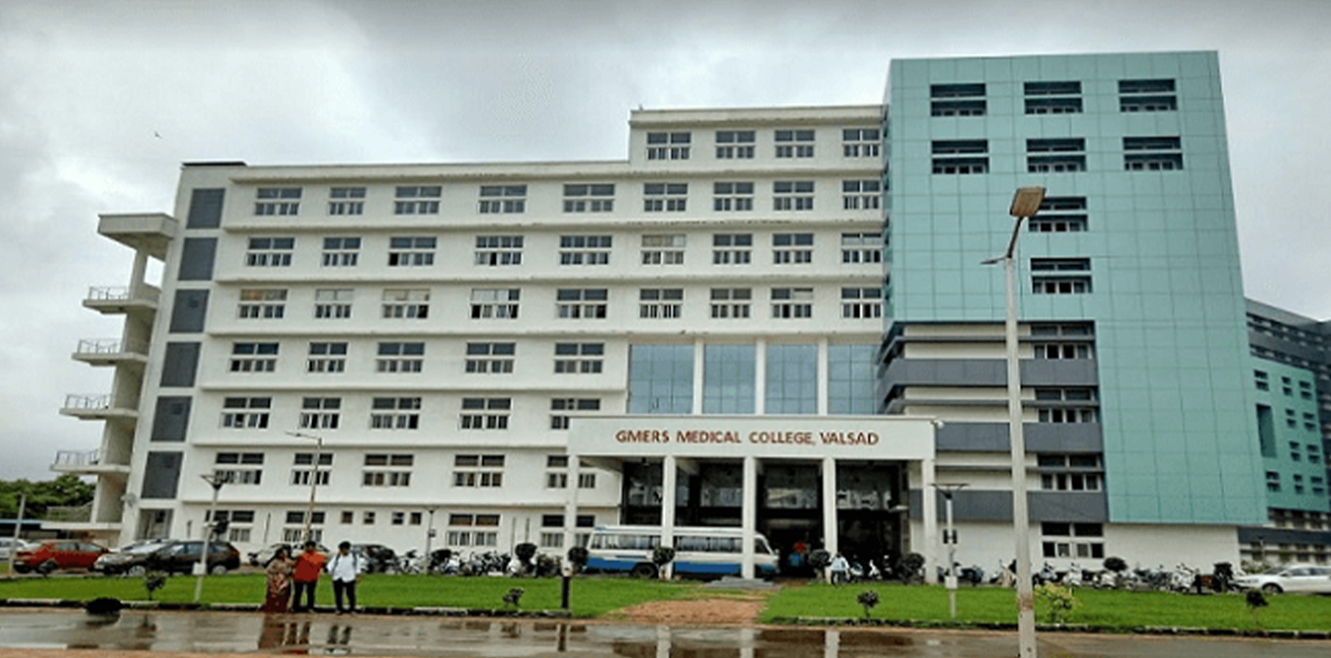 GMERS Medical College, Valsad GMERS Medical College, Valsad