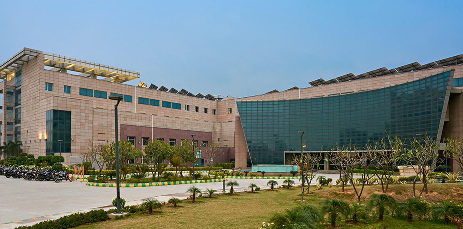 Government Institute of Medical Sciences, Kasna, Greater Noida