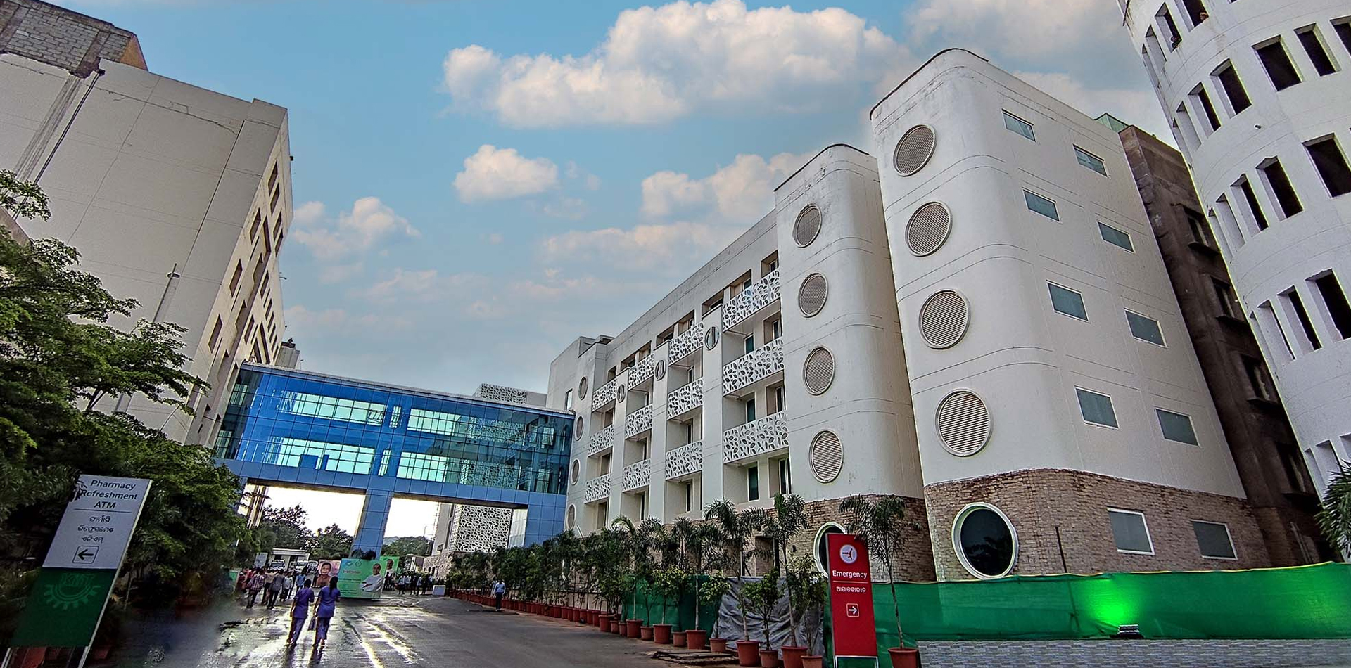 Kalinga Institute of Medical Sciences, Bhubaneswar Kalinga Institute of Medical Sciences, Bhubaneswar