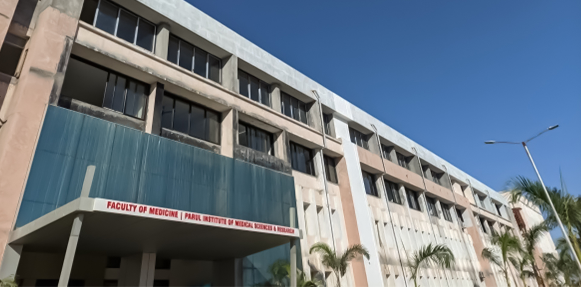 Parul Institute of Medical Sciences & Research, Vadodara