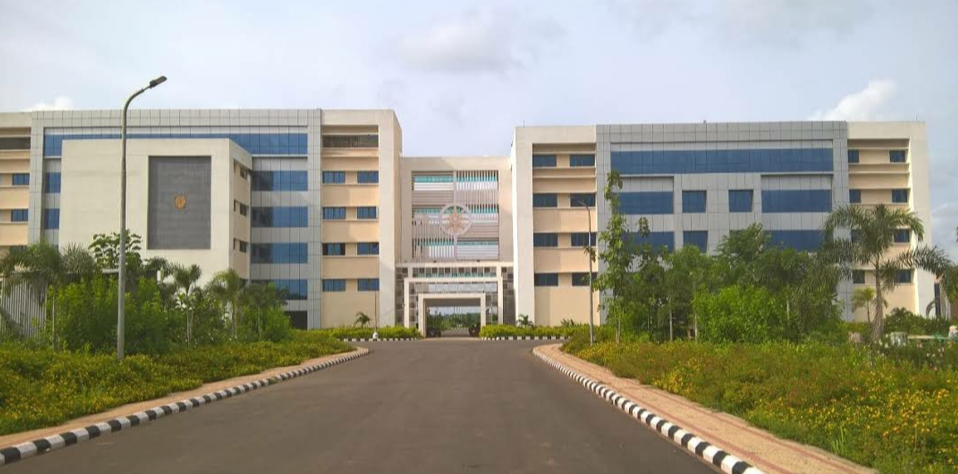 Pt. Raghunath Murmu Medical College and Hospital, Baripada, Odisha