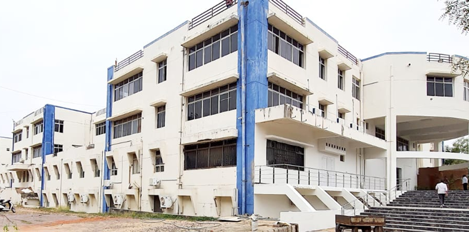 SAL Institute of Medical Sciences, Ahmedabad