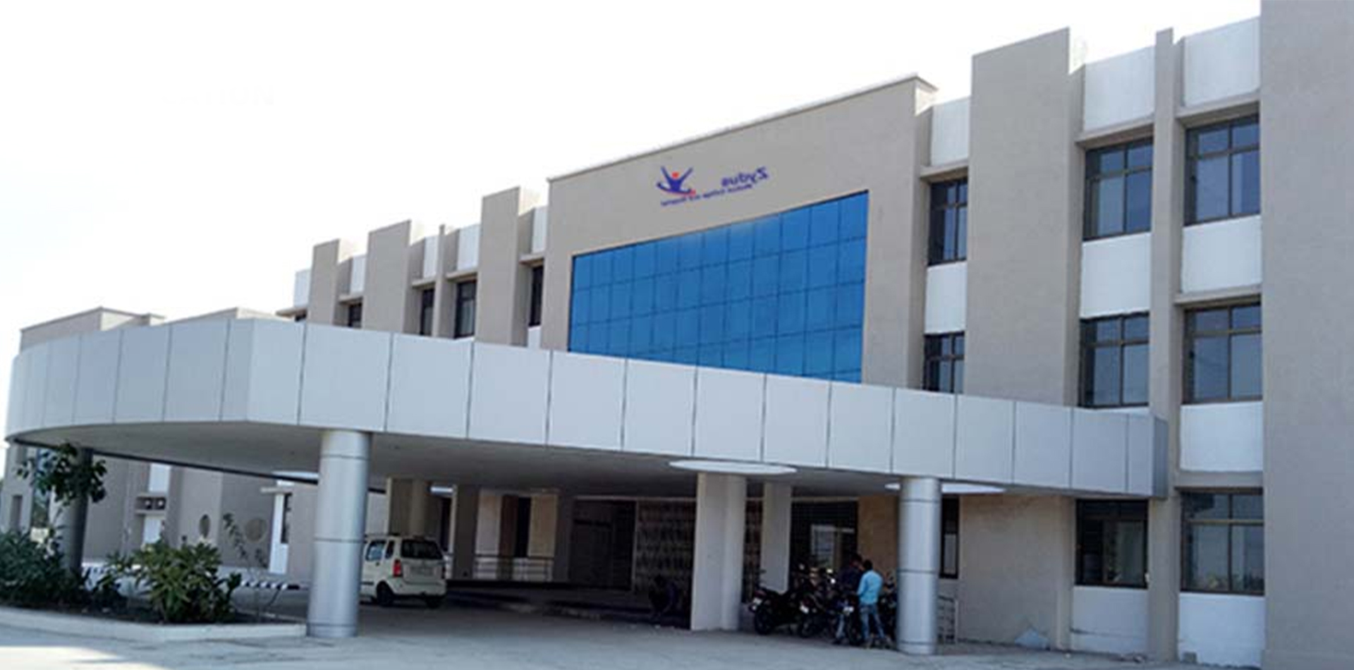 Zydus Medical College & Hospital, Dahod Zydus Medical College & Hospital, Dahod